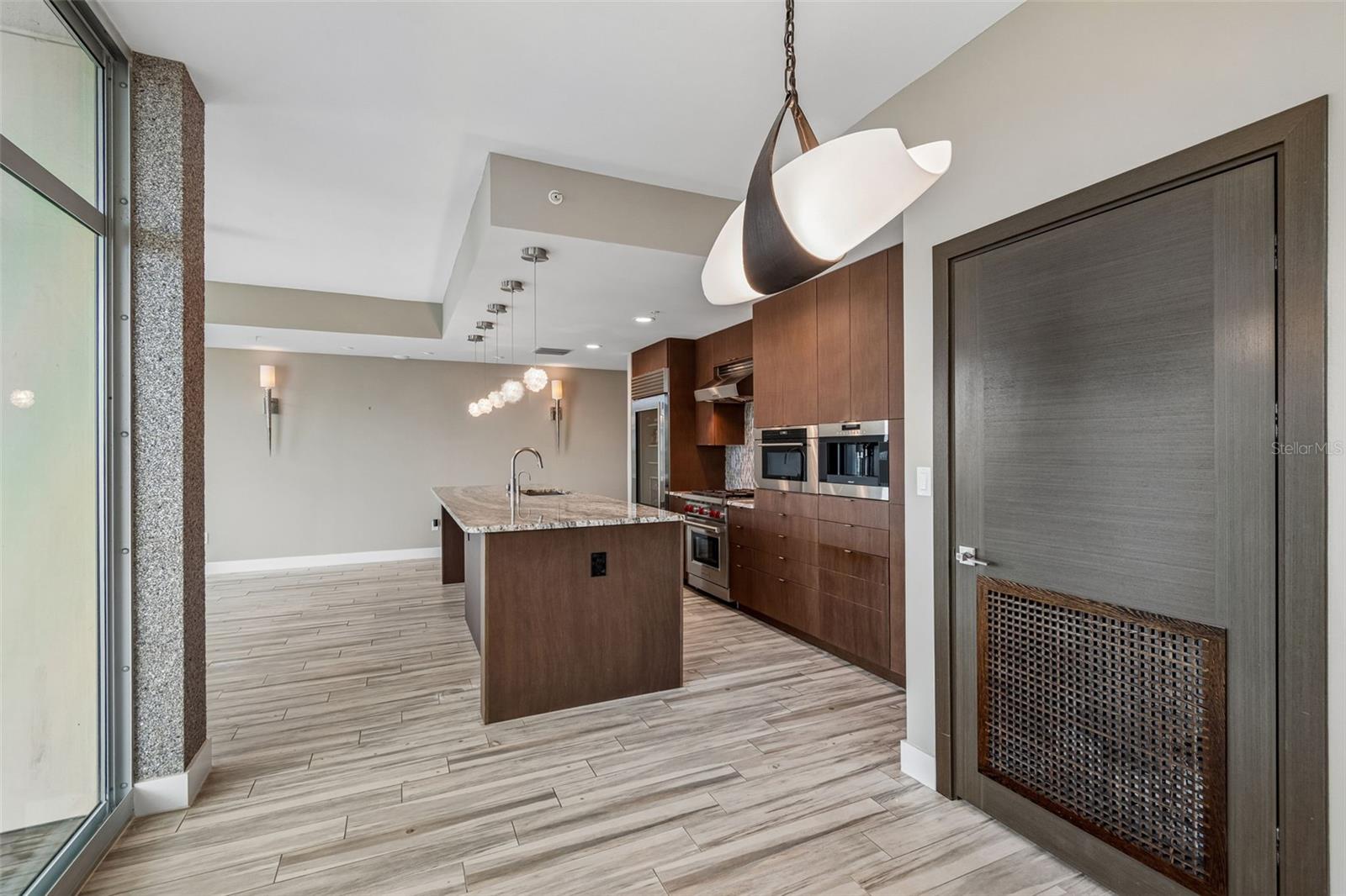 1120 E KENNEDY BLVD #1030 — photo 33