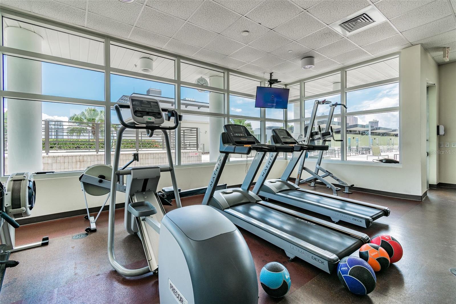 1120 E KENNEDY BLVD #1030 — photo 80