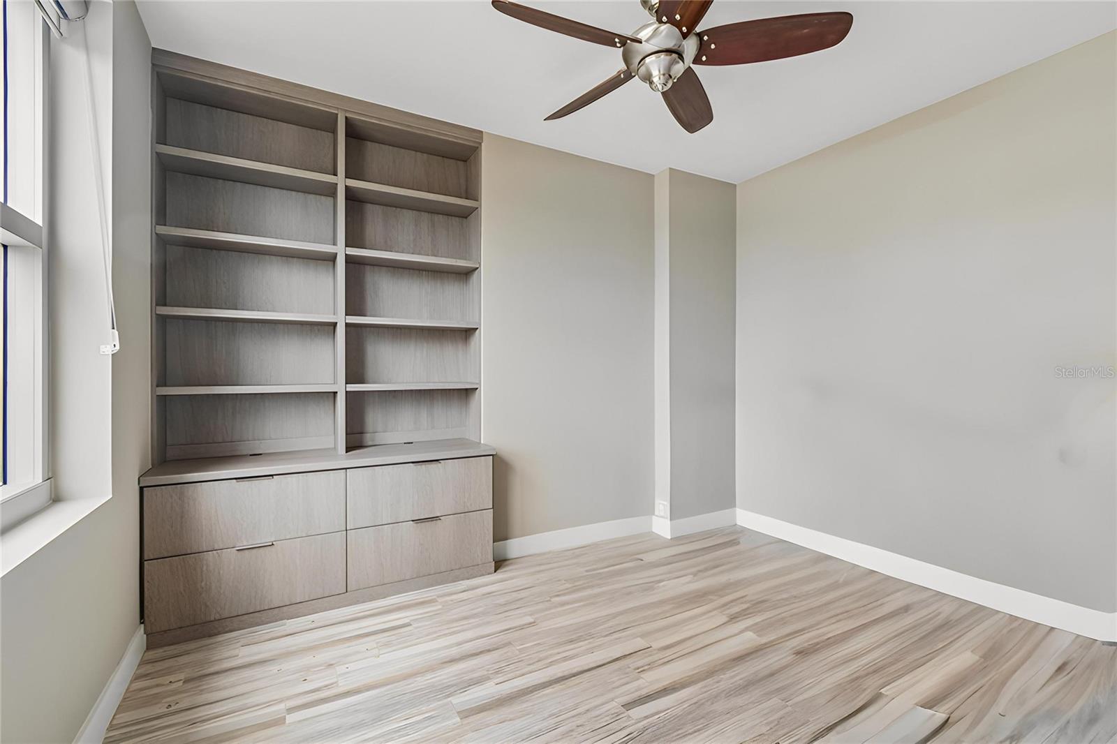 1120 E KENNEDY BLVD #1030 — photo 45