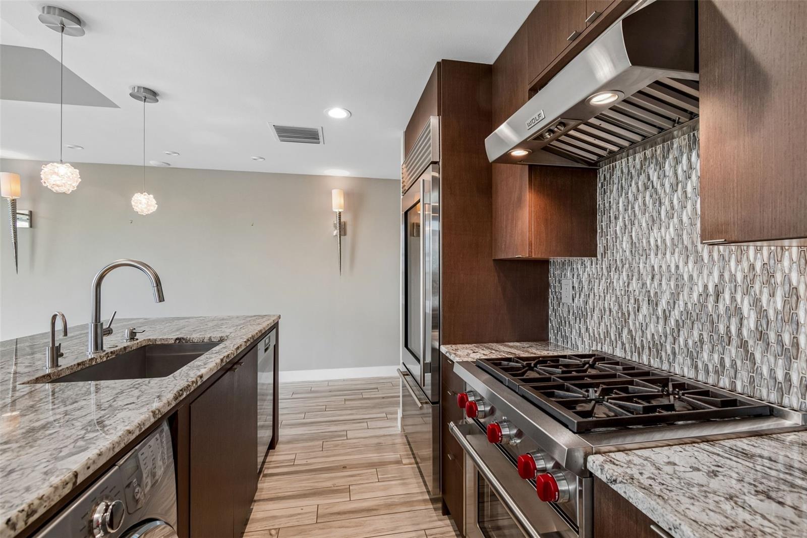 1120 E KENNEDY BLVD #1030 — photo 37