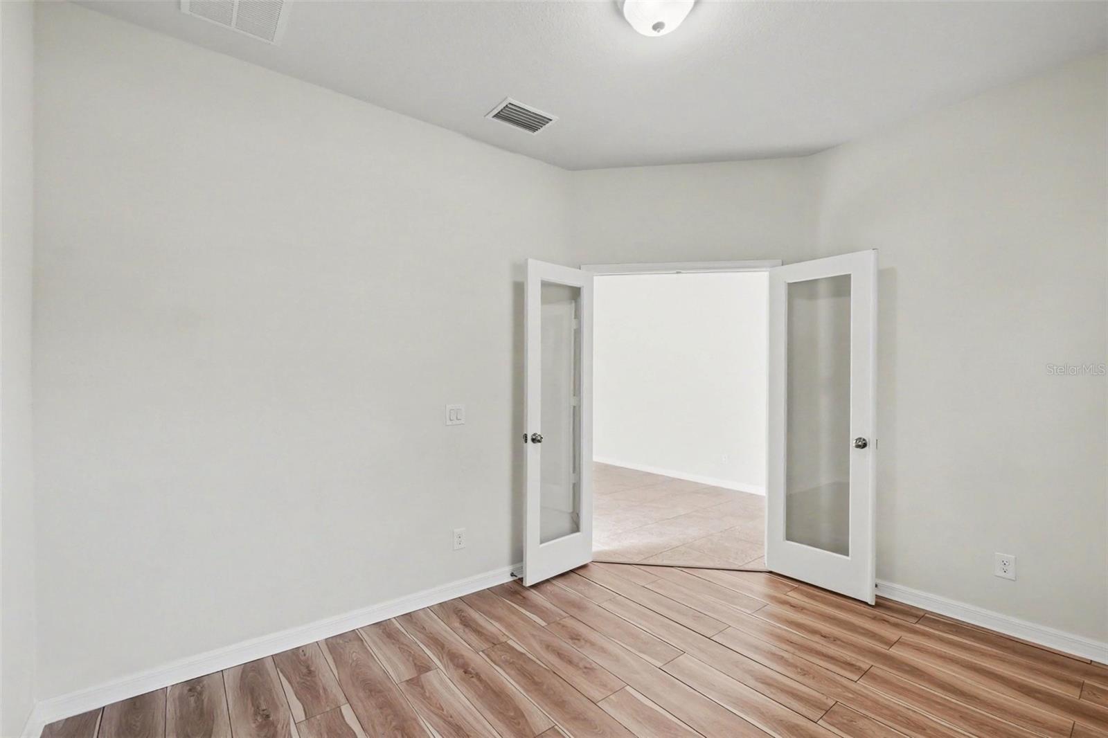 9217 EUROPEAN OLIVE WAY — photo 6