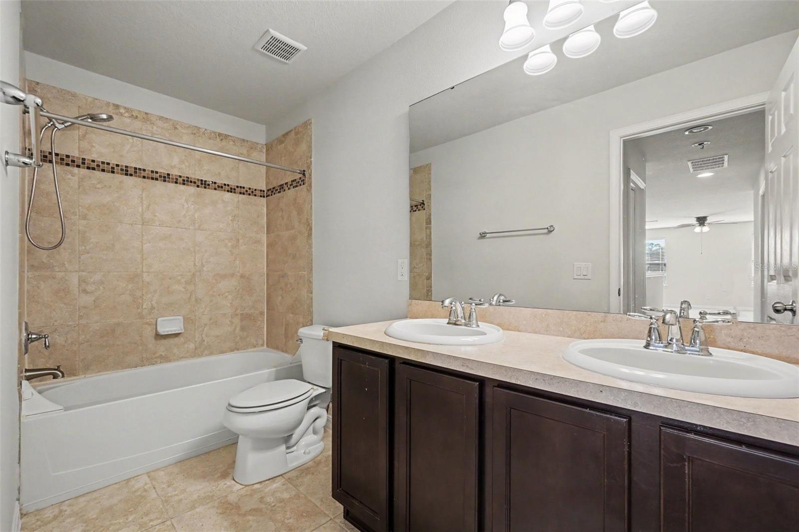 9217 EUROPEAN OLIVE WAY — photo 27