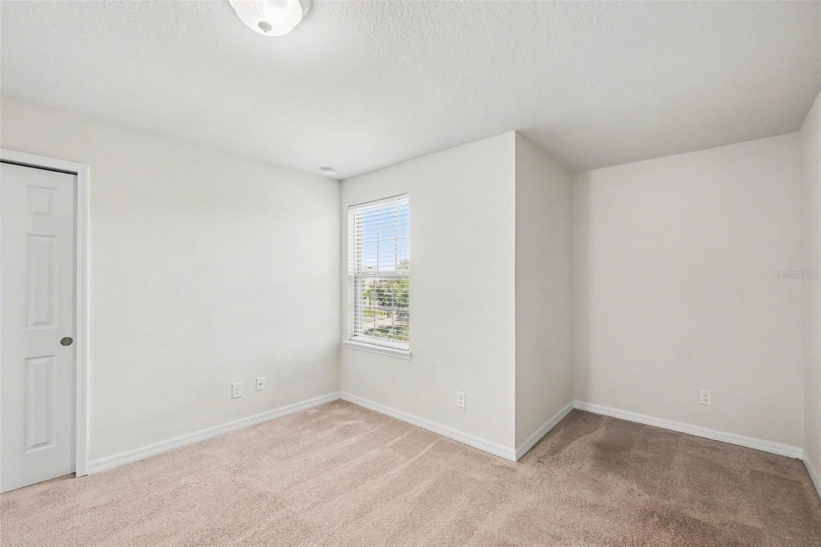 9217 EUROPEAN OLIVE WAY — photo 23