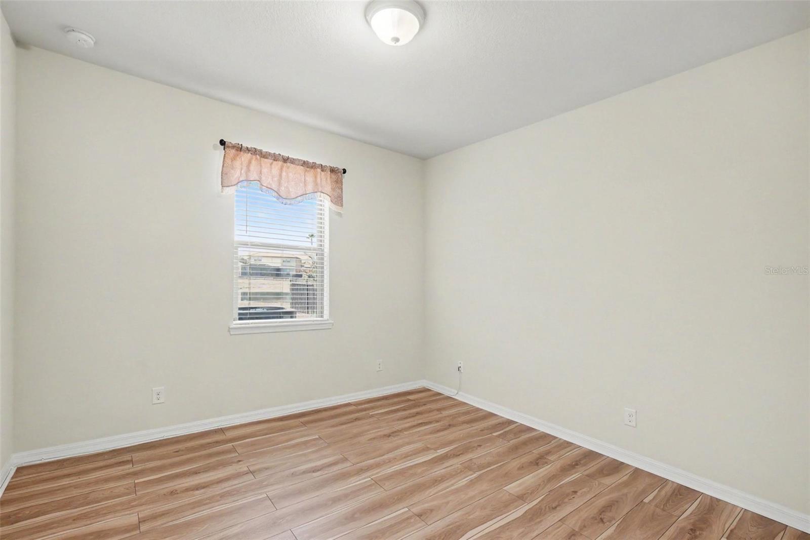 9217 EUROPEAN OLIVE WAY — photo 7