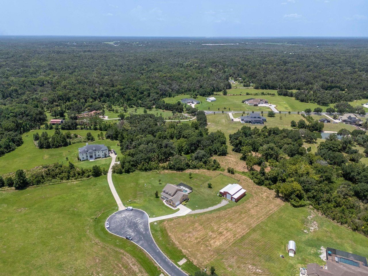 8703 ALAFIA HILLS DR — photo 90