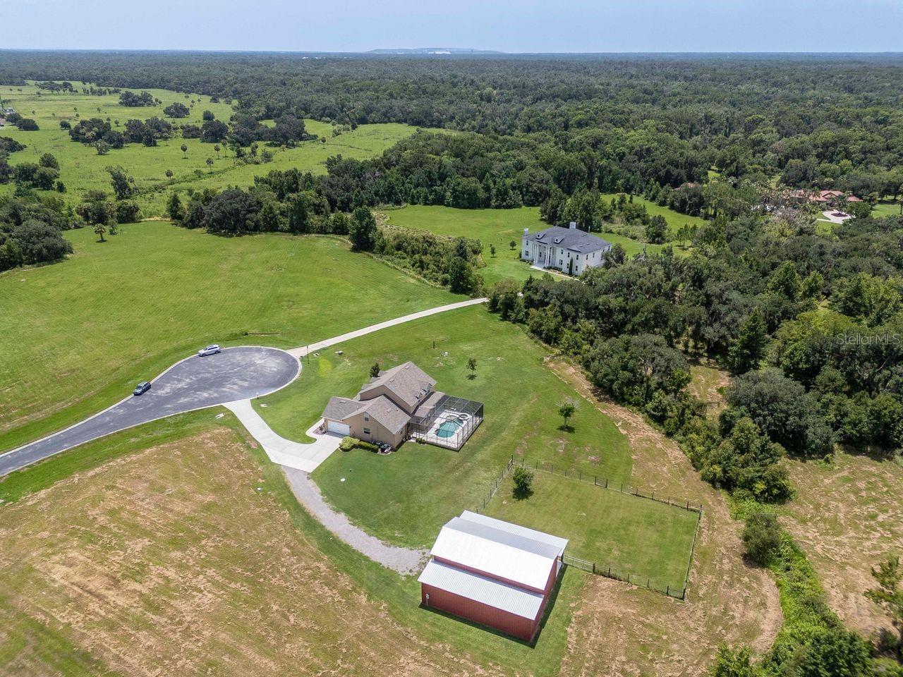 8703 ALAFIA HILLS DR — photo 82
