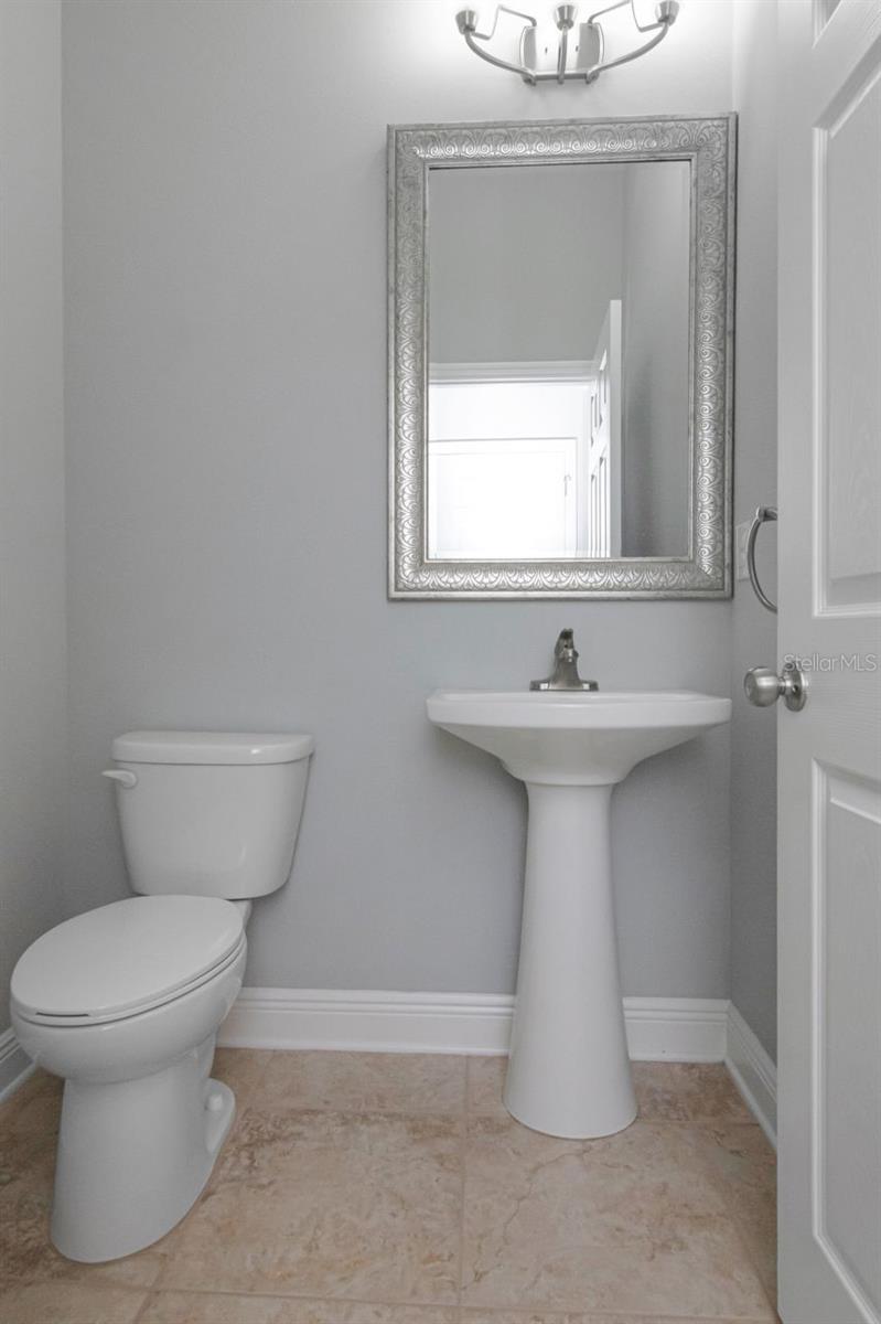 8703 ALAFIA HILLS DR — photo 13