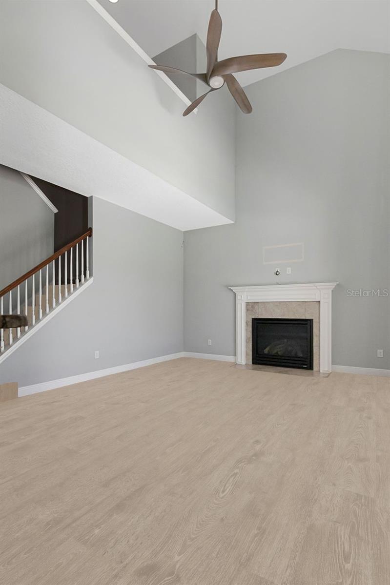 8703 ALAFIA HILLS DR — photo 20