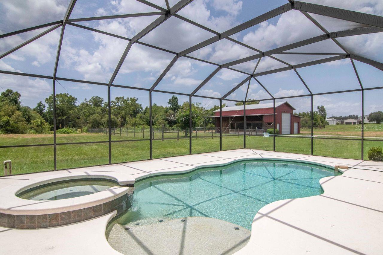 8703 ALAFIA HILLS DR — photo 50