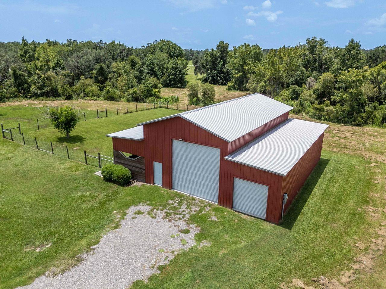 8703 ALAFIA HILLS DR — photo 68