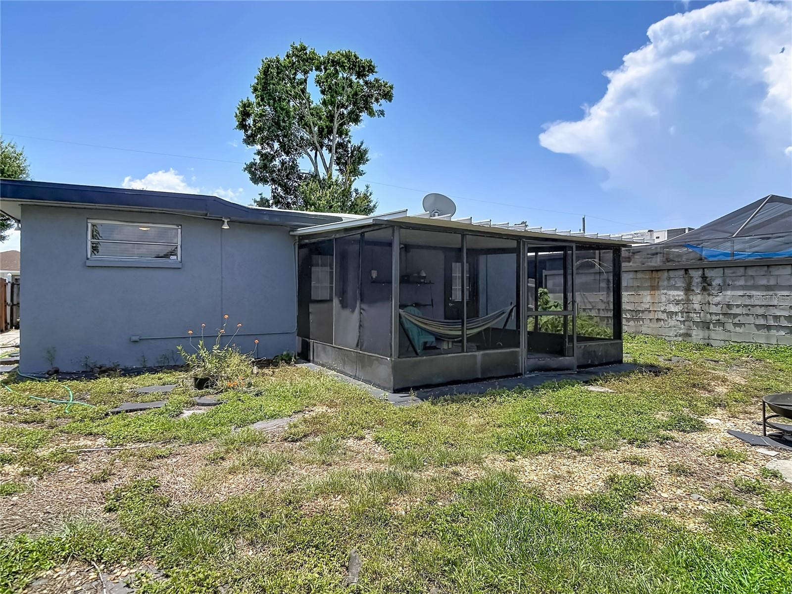 3313 W KATHLEEN ST — photo 46