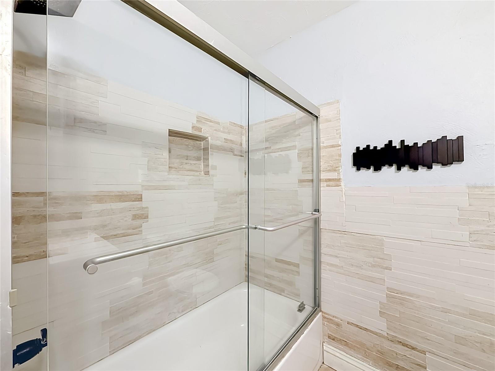 3313 W KATHLEEN ST — photo 35