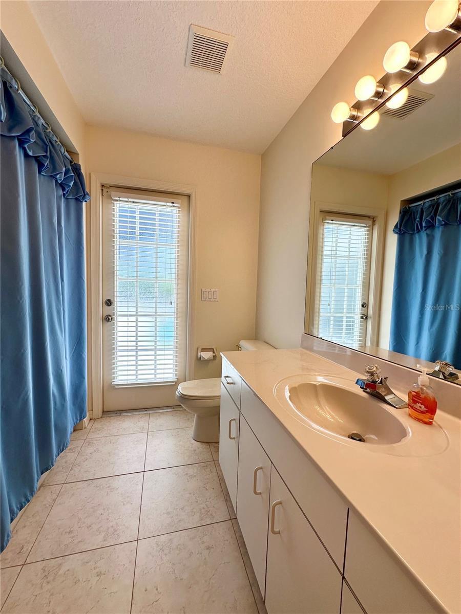 5024 SOUTHERN PINE CIR — photo 49