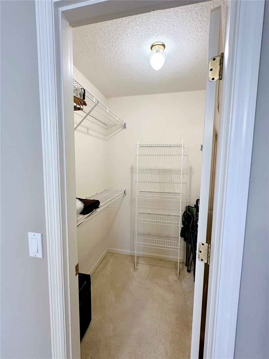 5024 SOUTHERN PINE CIR — photo 45