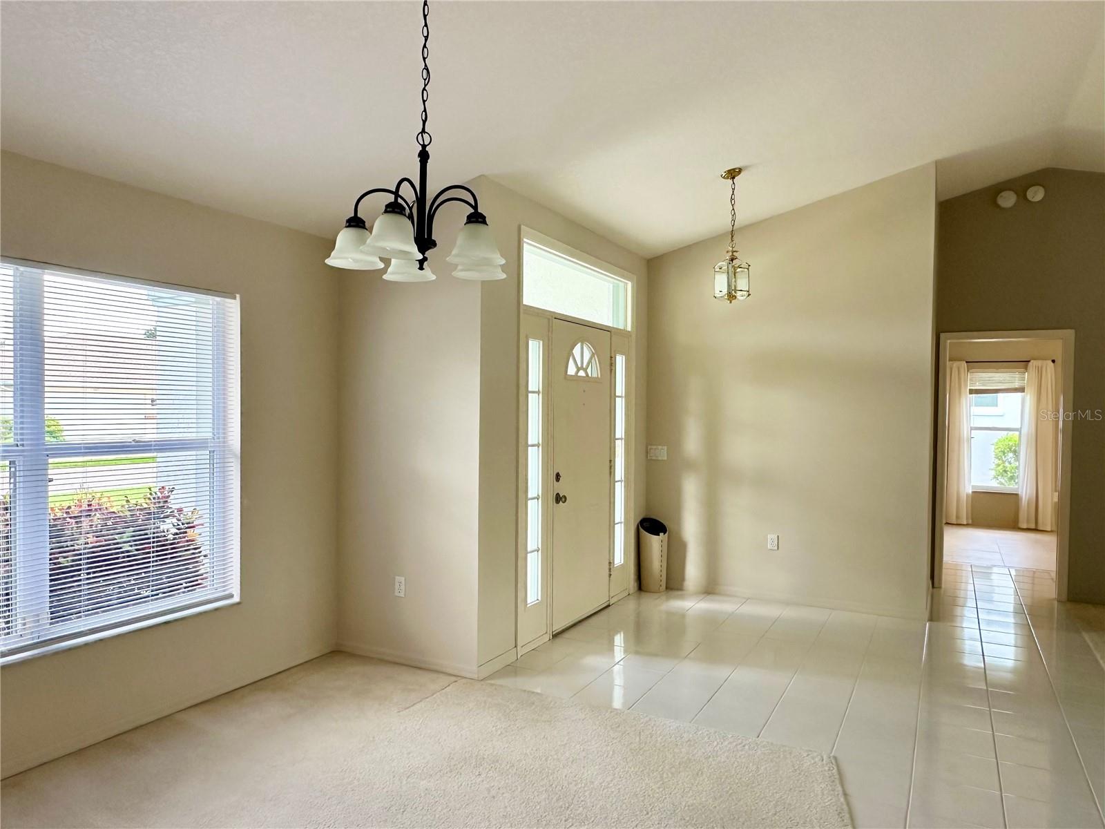 5024 SOUTHERN PINE CIR — photo 11