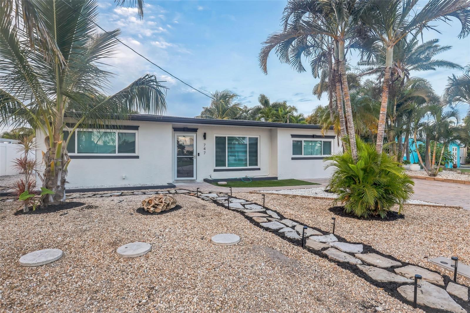 747 PRUITT DR — photo 4