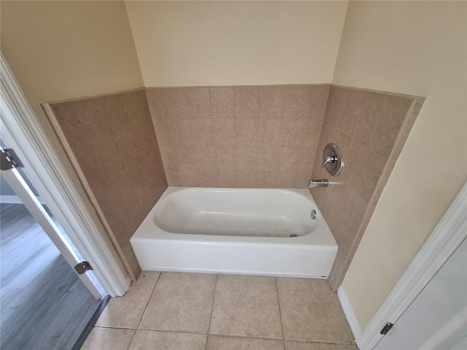 1220 WAYCROSS ST — photo 15