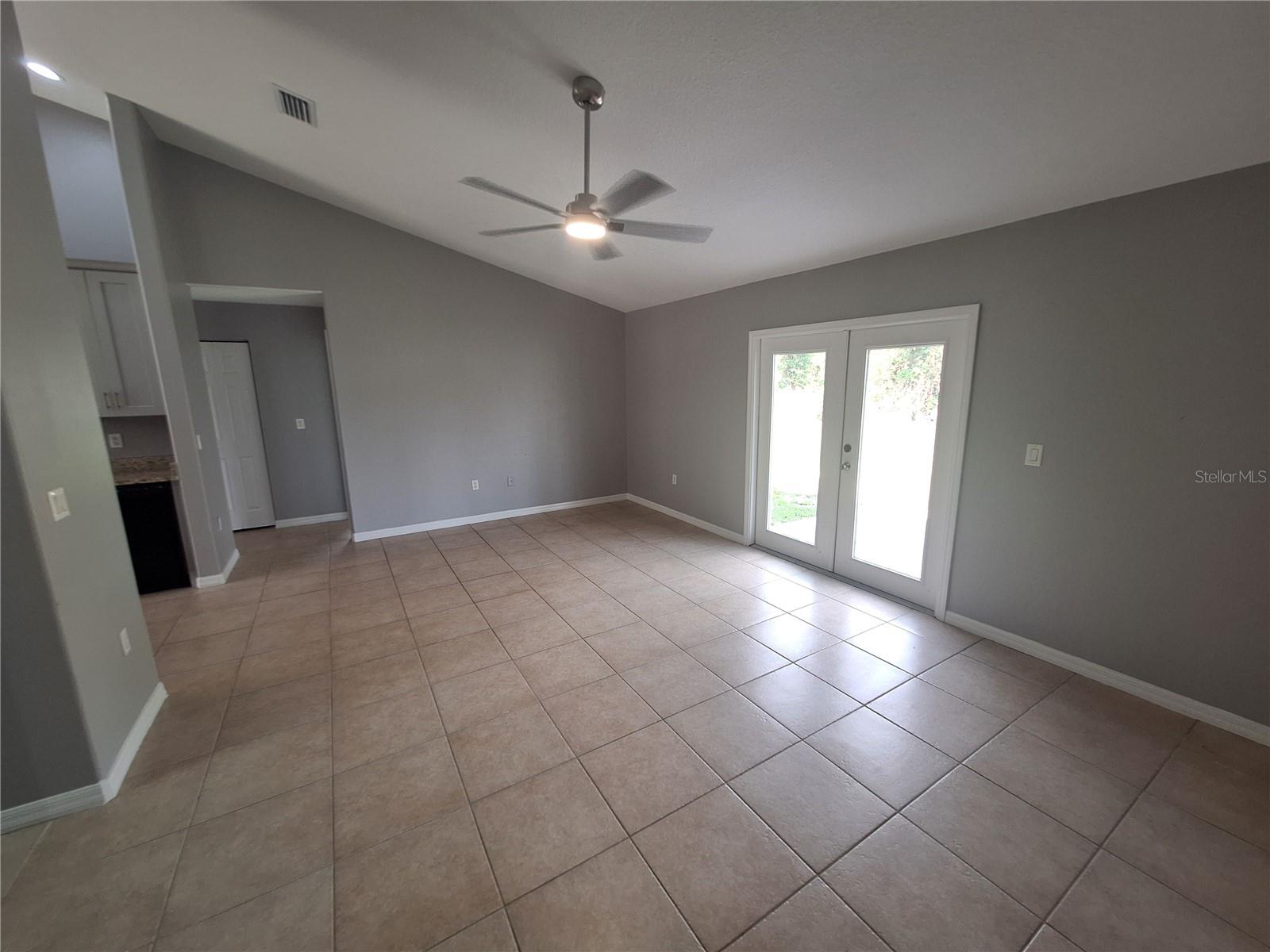 1220 WAYCROSS ST — photo 8