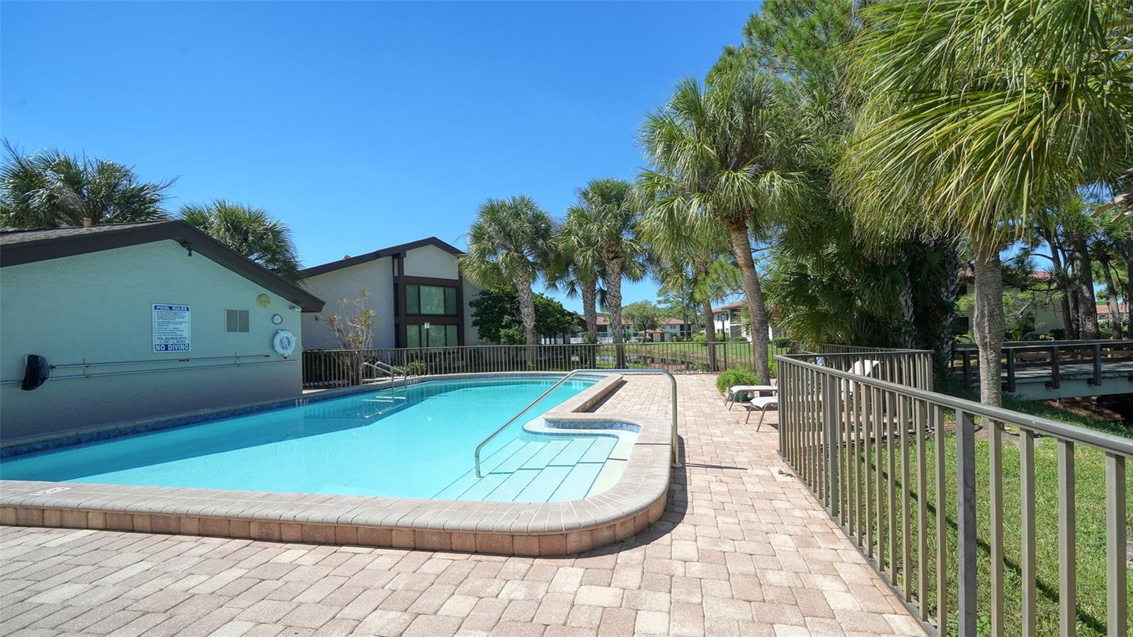3182 WINDRUSH BOURNE #29 — photo 32