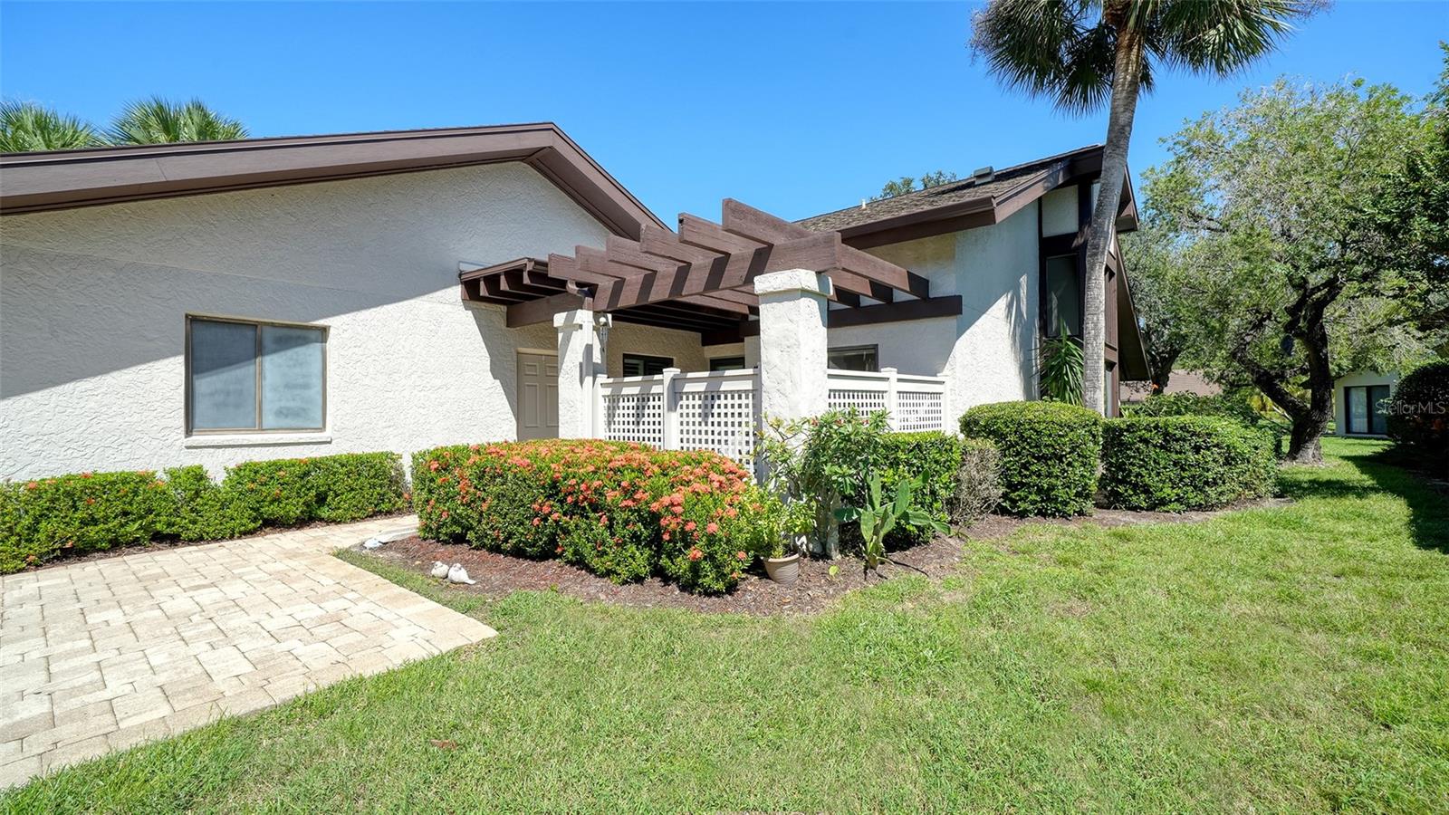 3182 WINDRUSH BOURNE #29 — photo 3