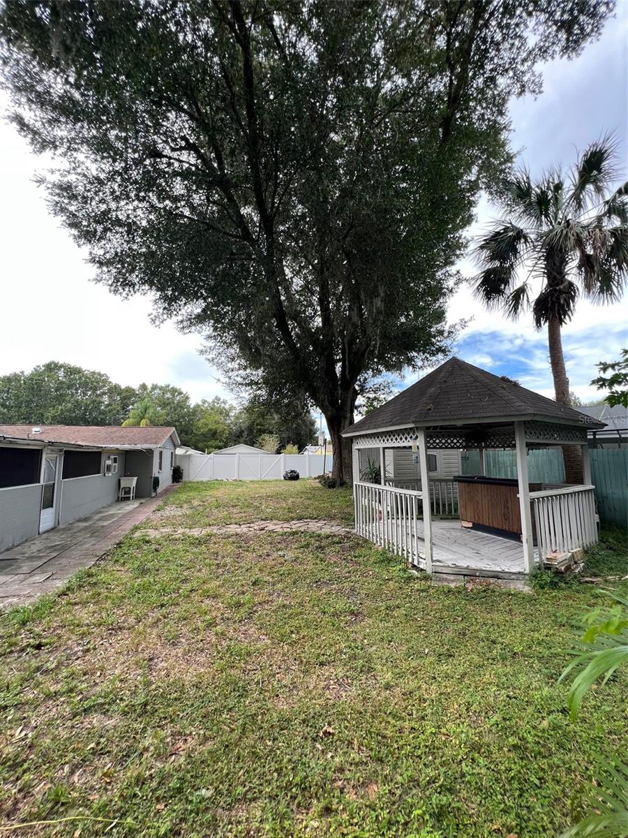 4926 BILLY DIRECT LN — photo 22