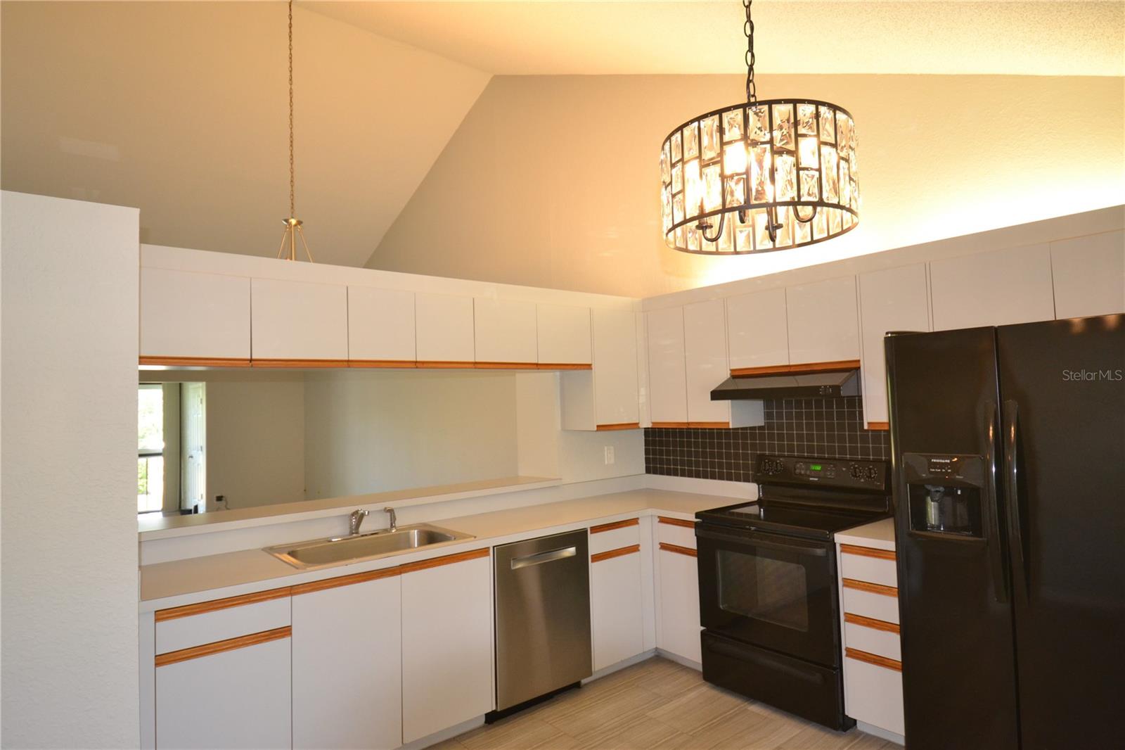 1801 E LAKE RD #9E — photo 10