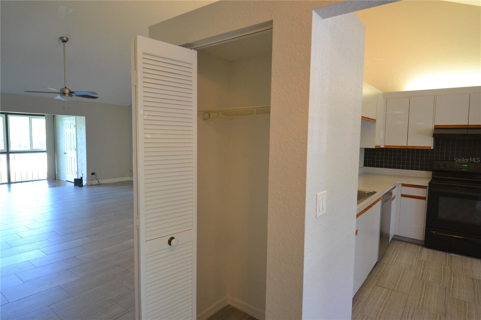 1801 E LAKE RD #9E — photo 4