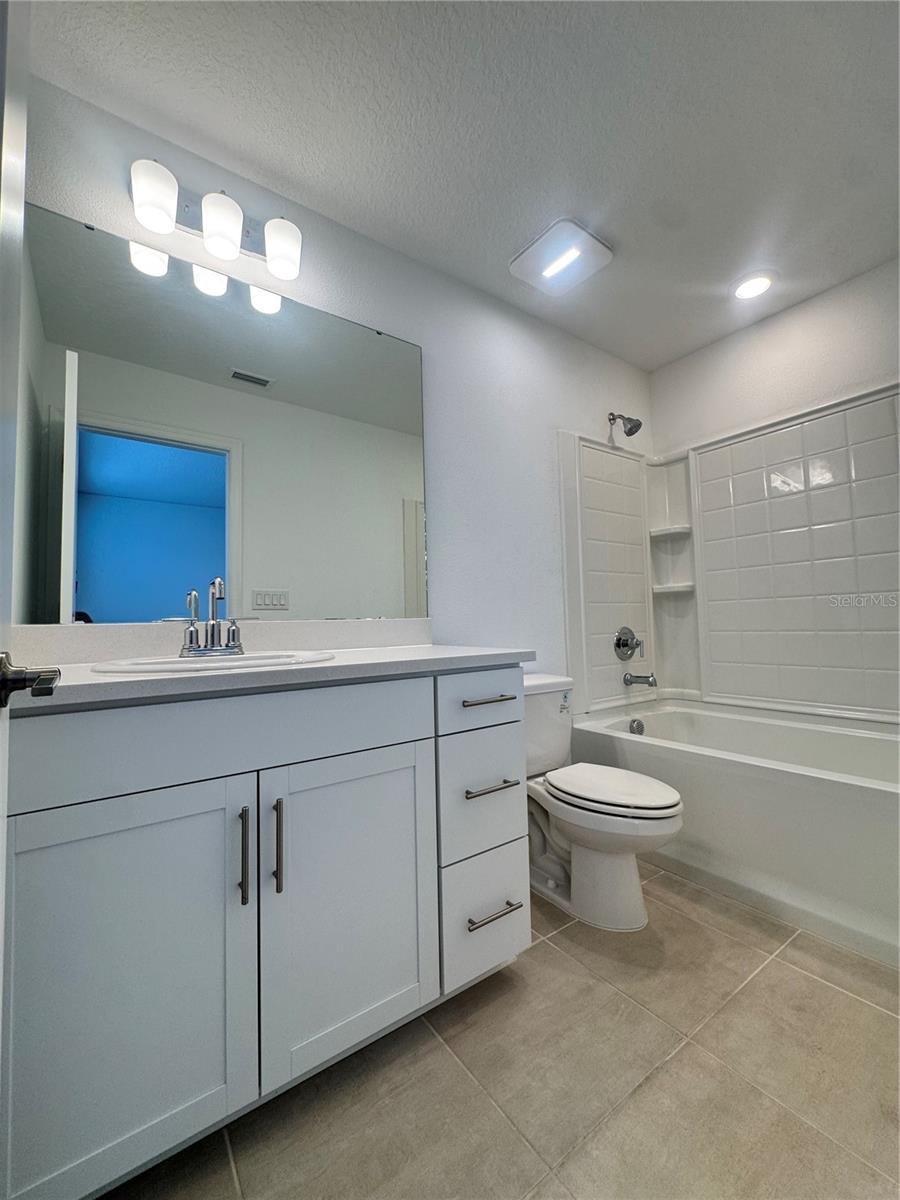 8528 DAYBREAK ST — photo 21