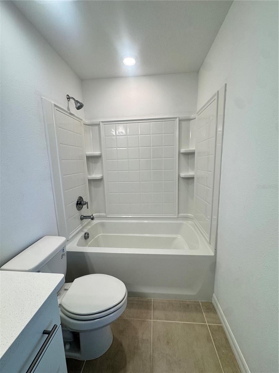 8528 DAYBREAK ST — photo 22