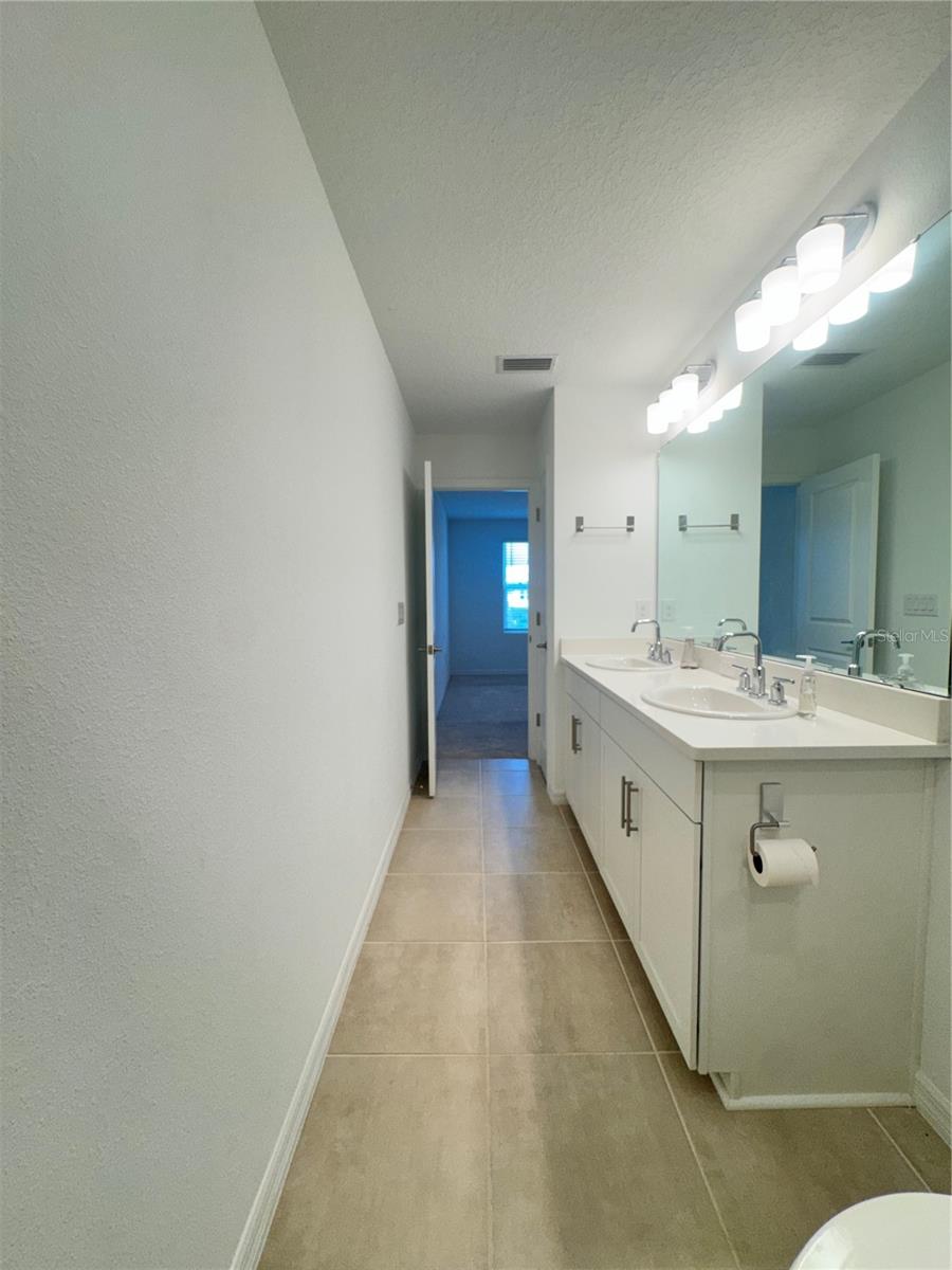 8528 DAYBREAK ST — photo 15