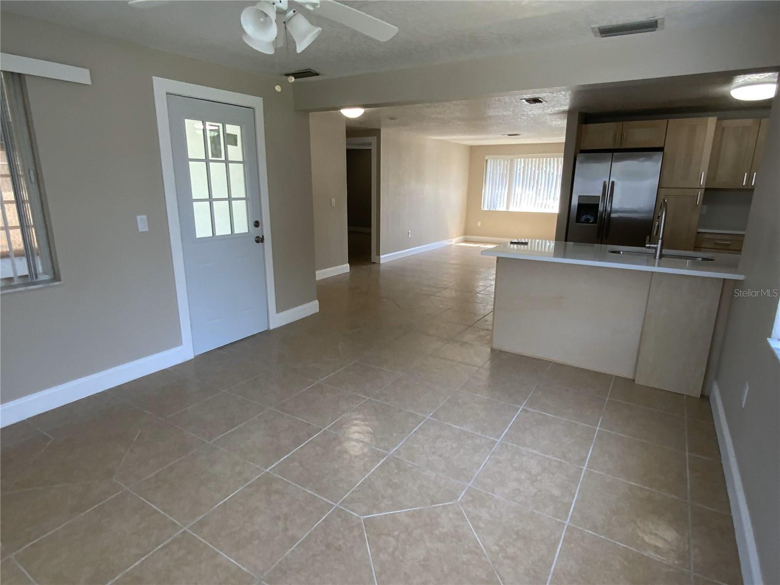 4625 COMPASS CT — photo 5