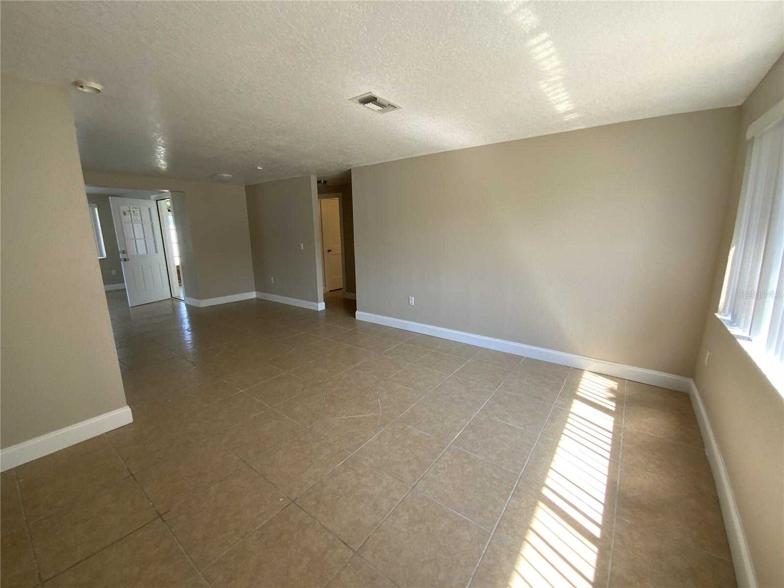 4625 COMPASS CT — photo 3