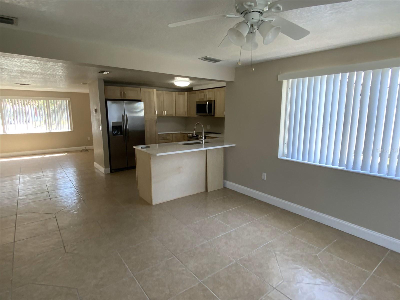 4625 COMPASS CT — photo 7