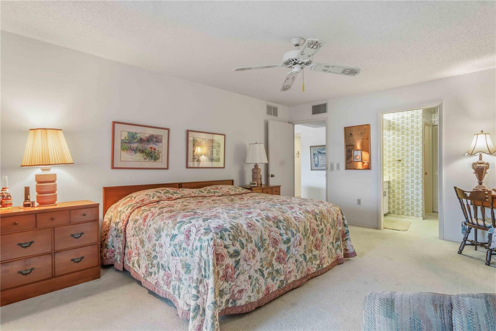 514 SPRING LAKES BLVD — photo 27