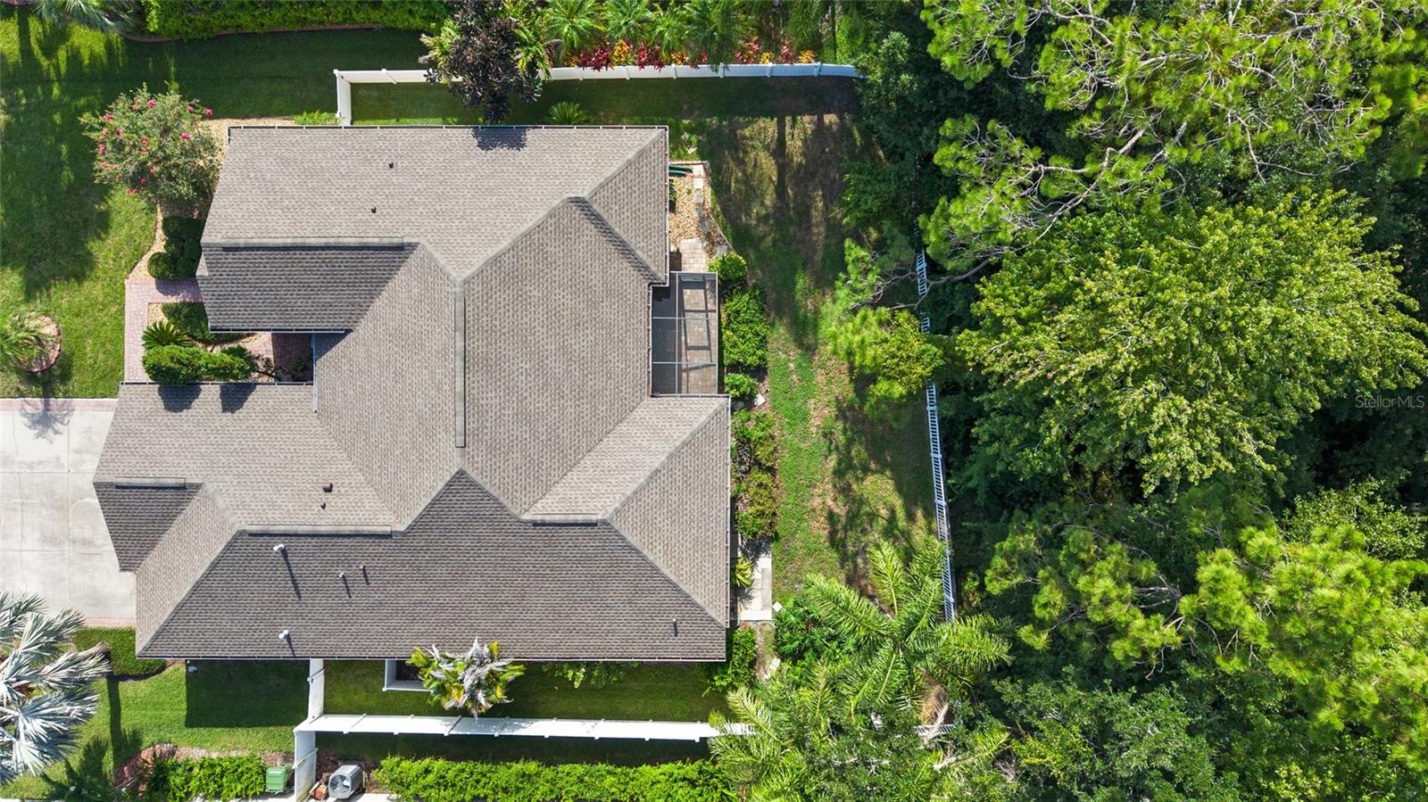 16132 IVY LAKE DR — photo 46