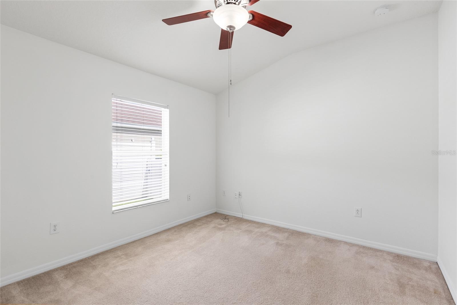 16132 IVY LAKE DR — photo 24