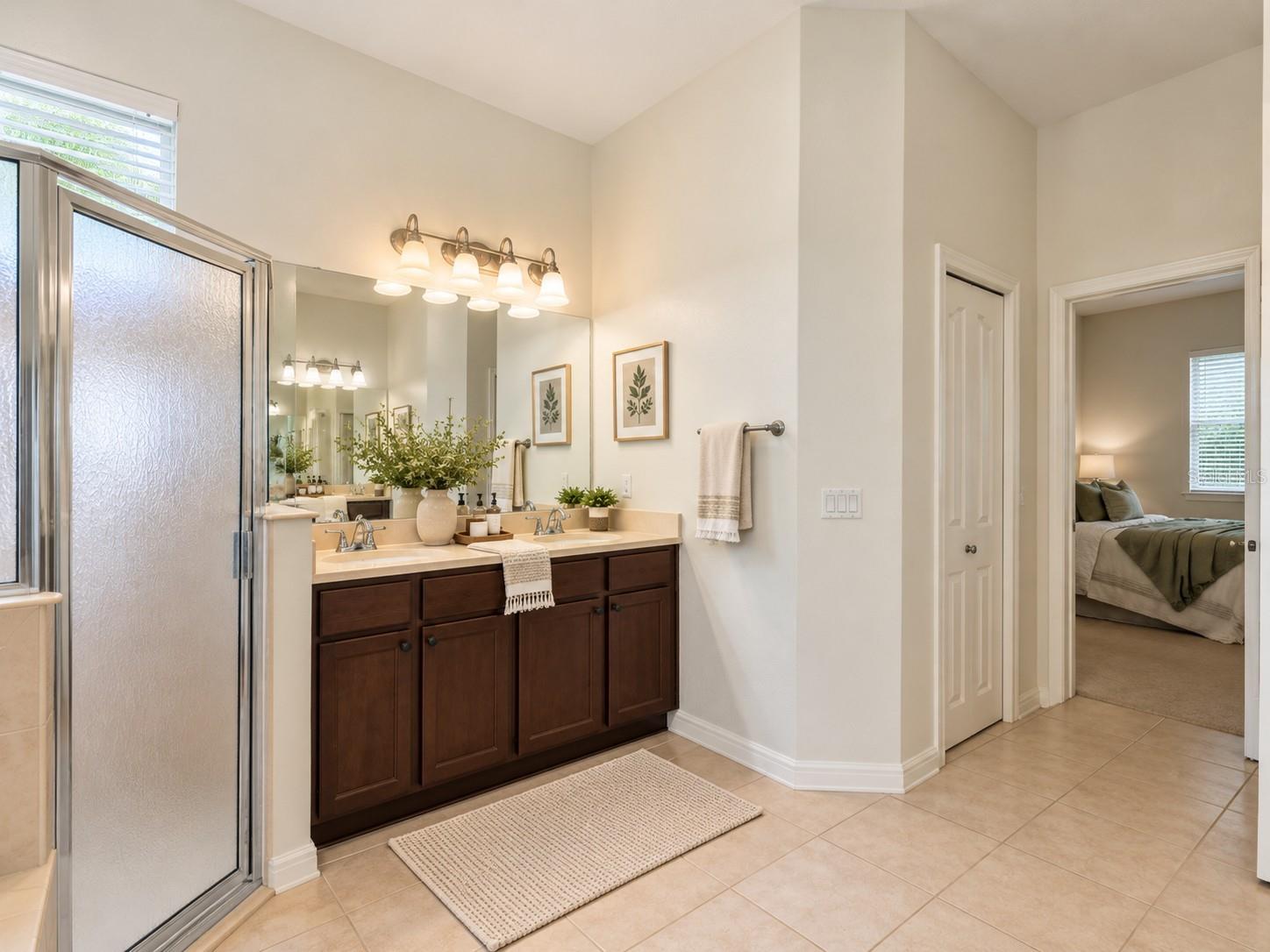16132 IVY LAKE DR — photo 30