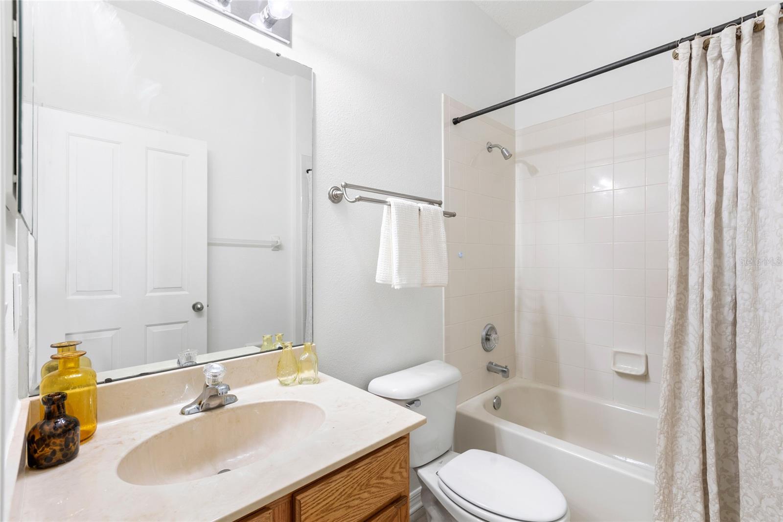 16132 IVY LAKE DR — photo 25