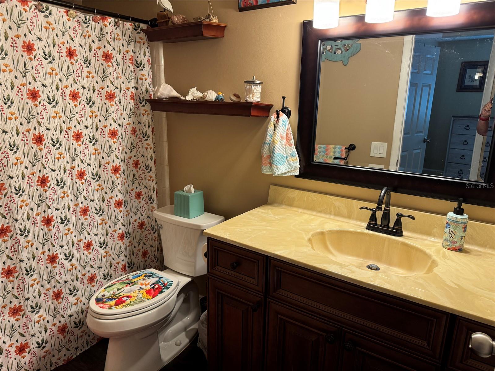10707 SALAMANCA DR — photo 9