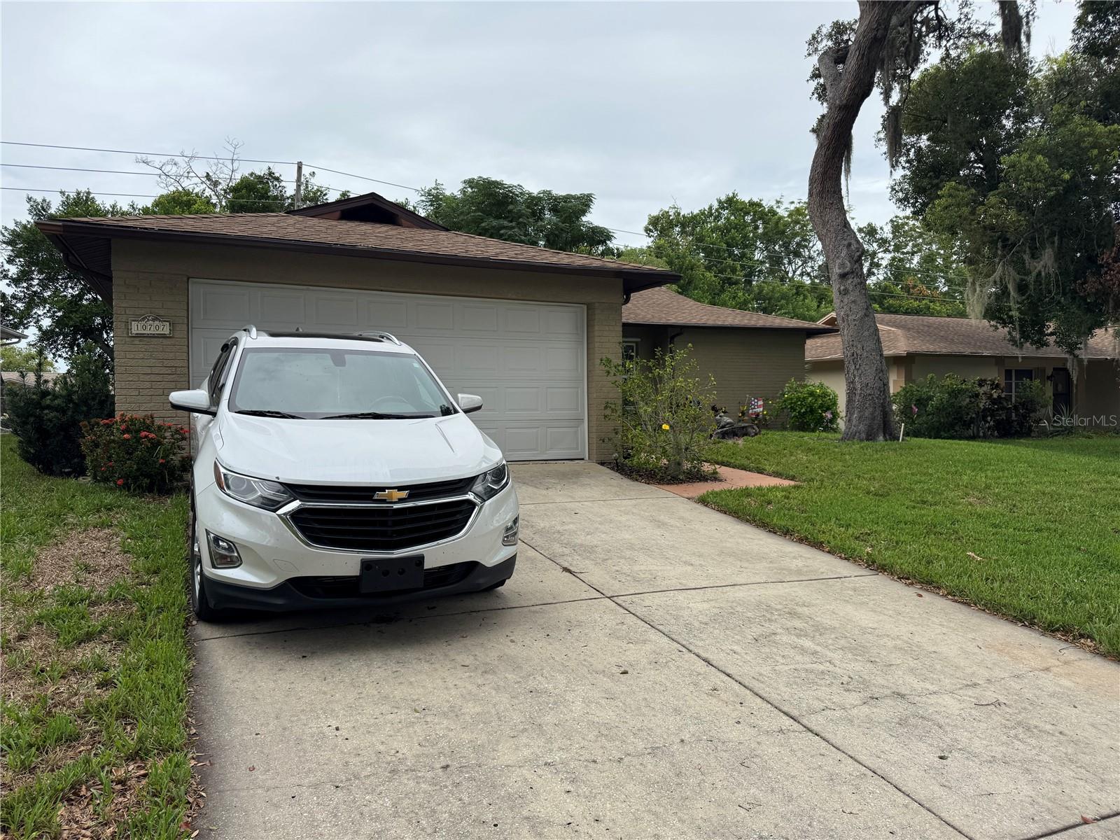 10707 SALAMANCA DR — photo 19