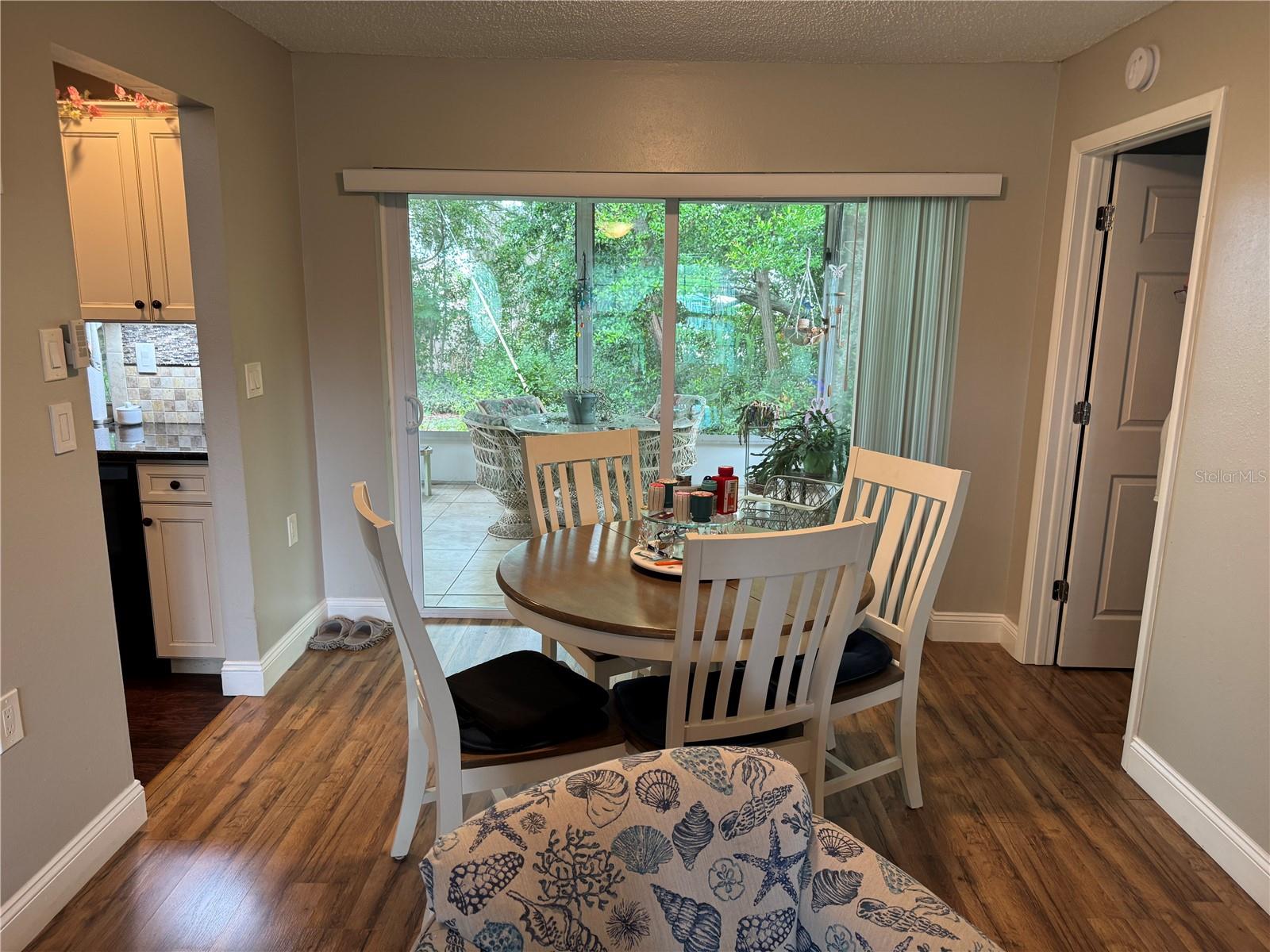 10707 SALAMANCA DR — photo 5