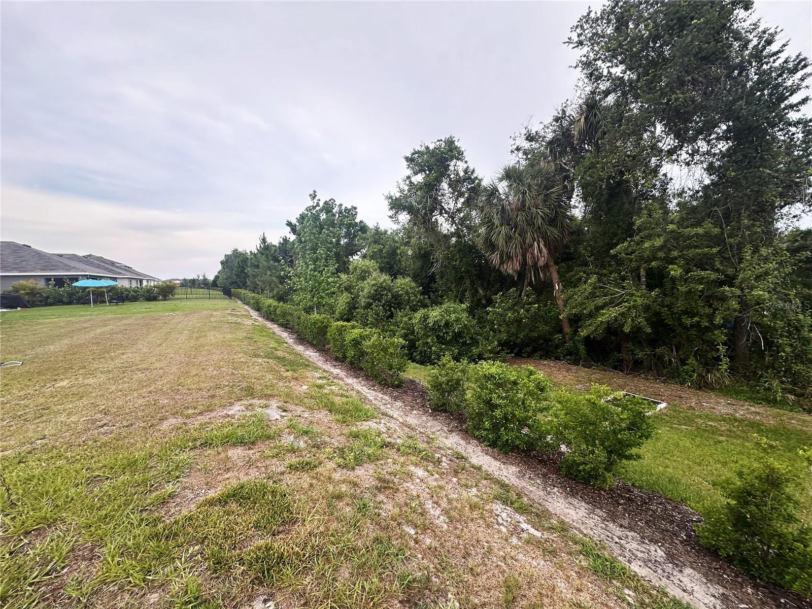 5923 FLAGSTONE TRL — photo 8