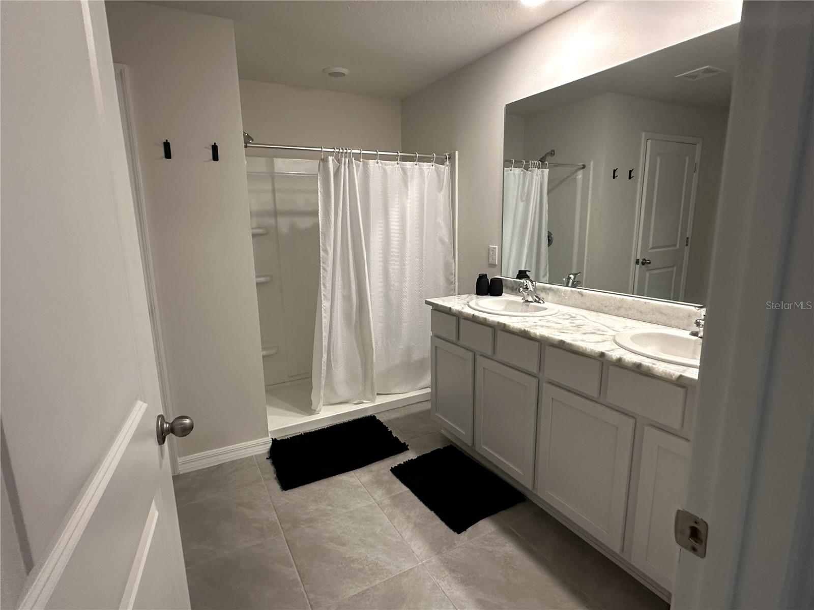 5923 FLAGSTONE TRL — photo 32