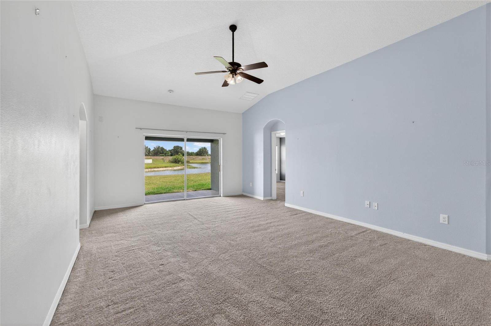 13128 ROYAL PINES AVE — photo 7