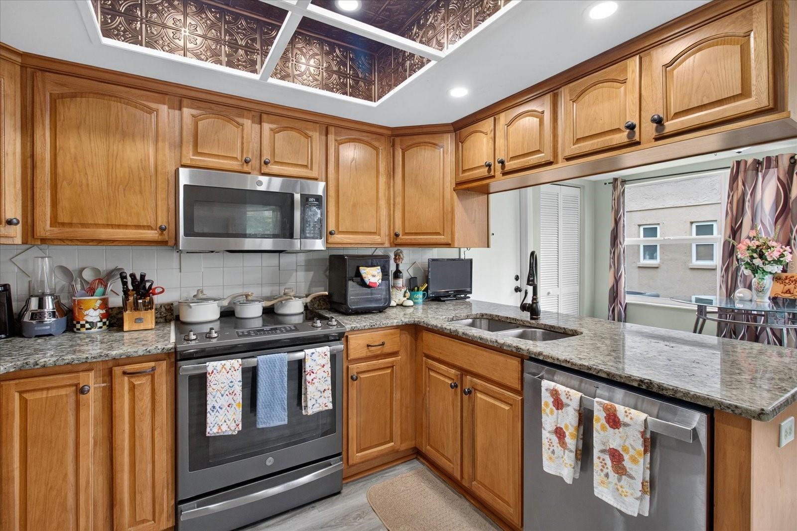 10508 QUIMBY DR — photo 3