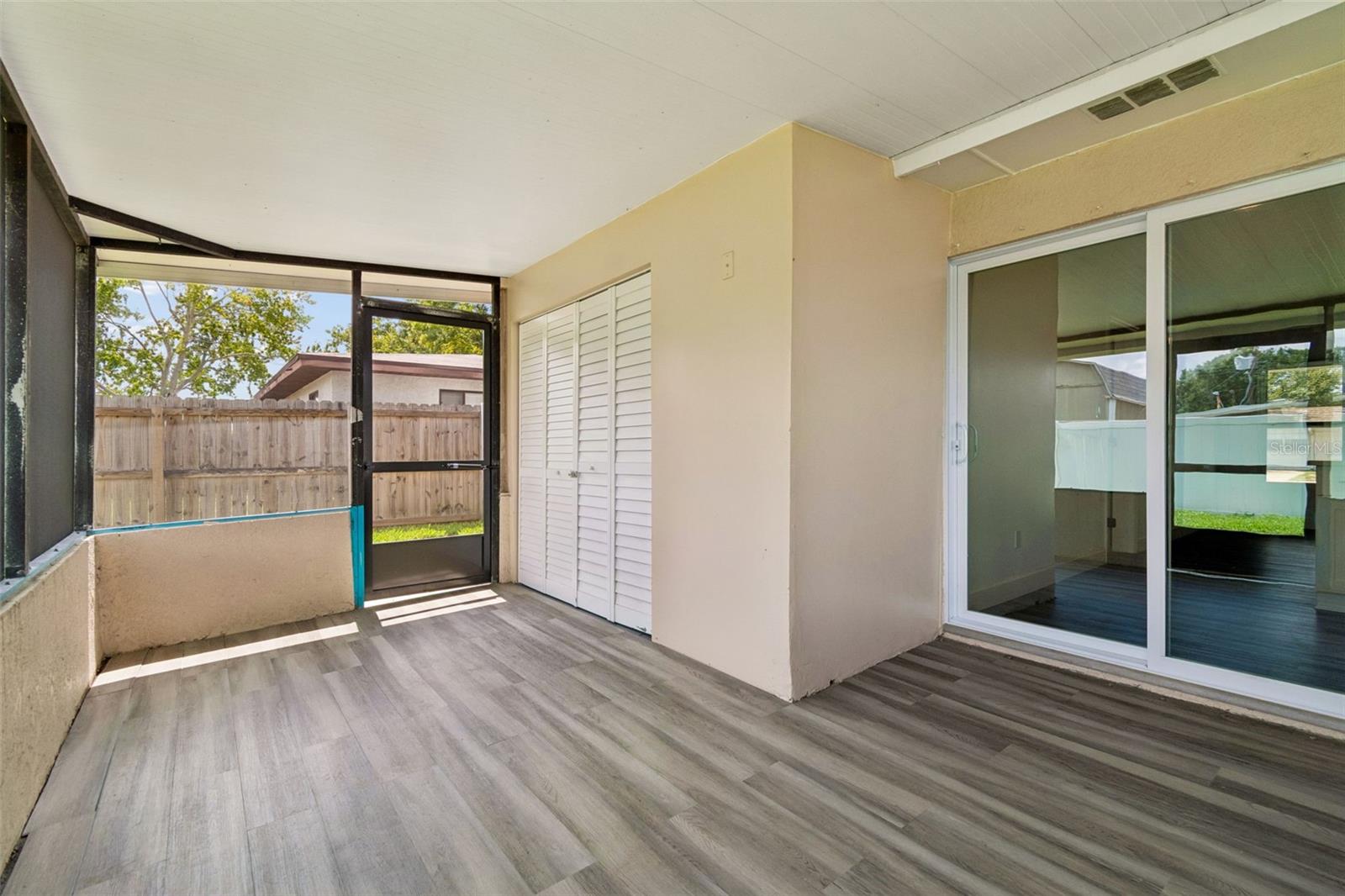 4417 W FAIRVIEW HTS — photo 35