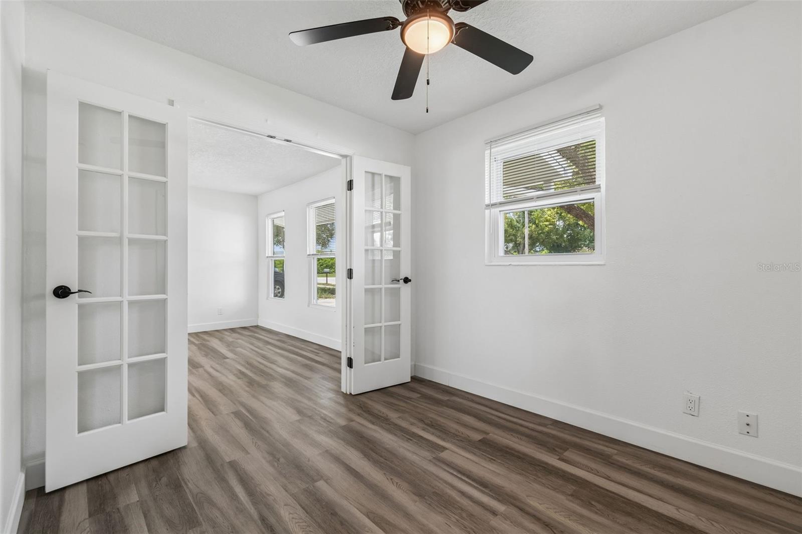 4417 W FAIRVIEW HTS — photo 22