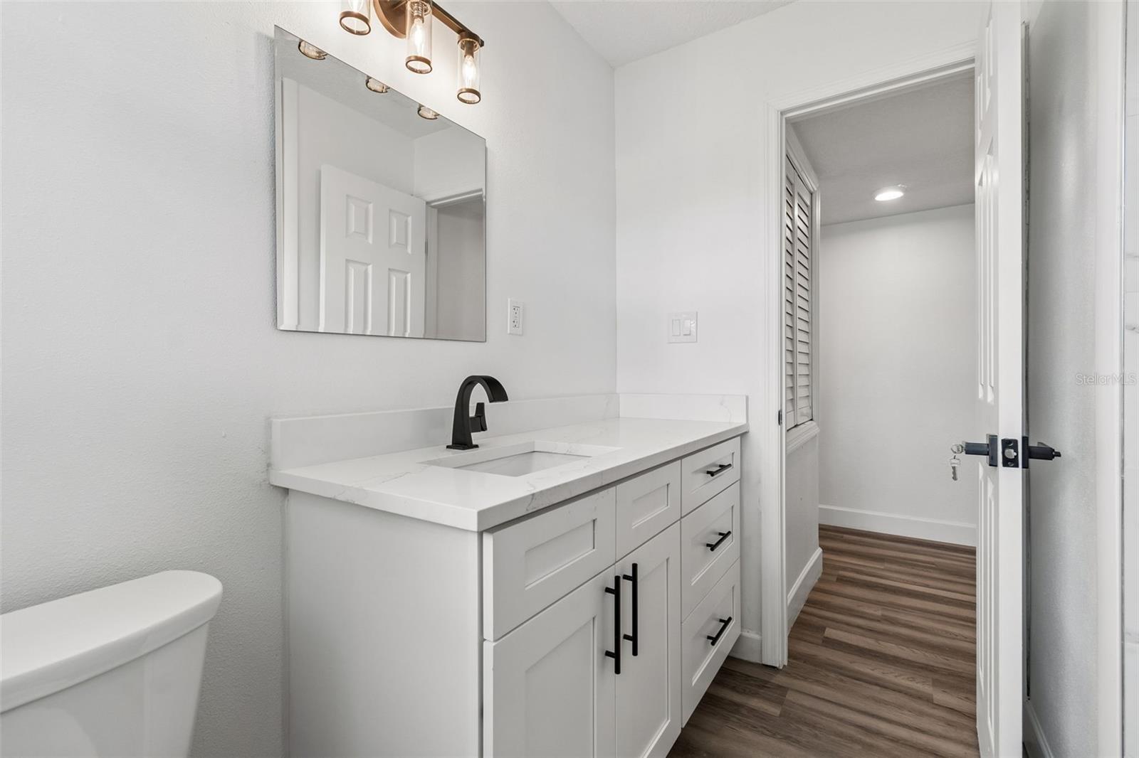 4417 W FAIRVIEW HTS — photo 30