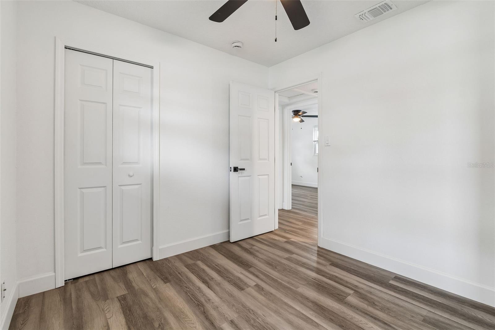 4417 W FAIRVIEW HTS — photo 21