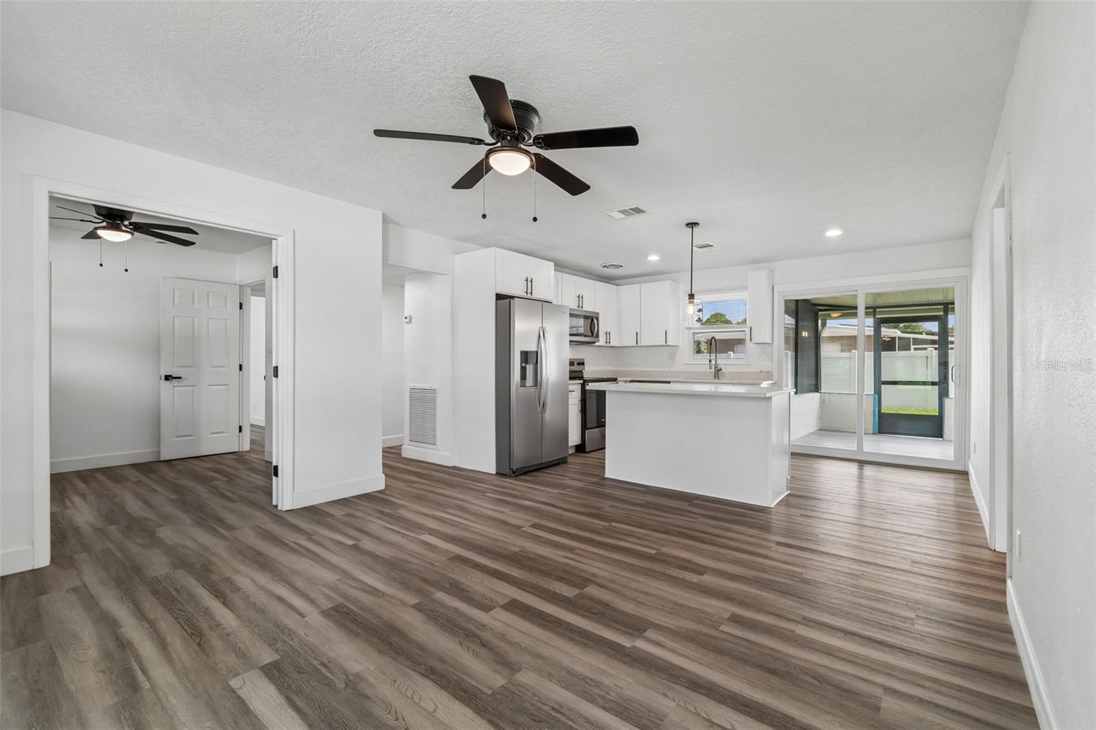 4417 W FAIRVIEW HTS — photo 4